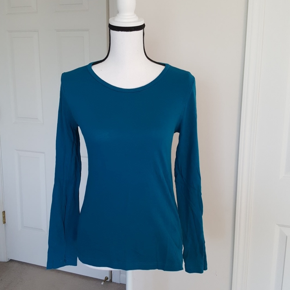 24:02 - J.Crew Tee - 3/$25 Bundle Only